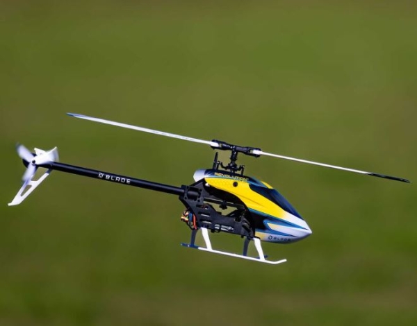 BLH01450 Blade REVOLUTION-235 CP-Heli BNF